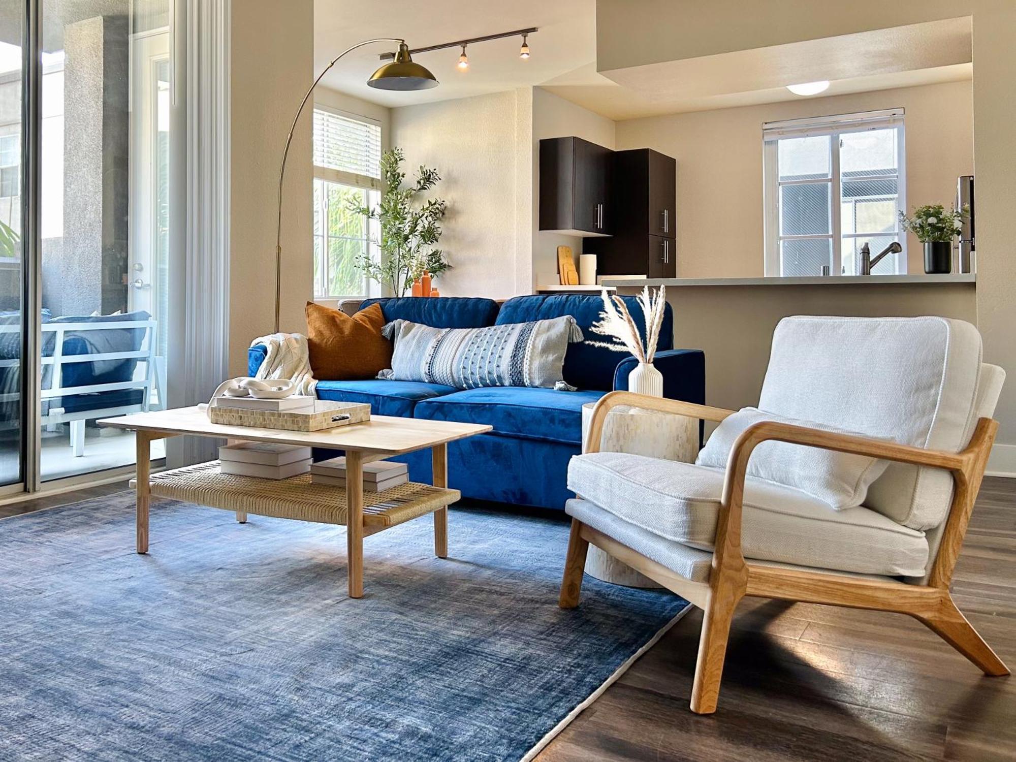 2Bd 2Ba Santa Monica Apartment With Relaxing Pool View Лос Анджелис Екстериор снимка